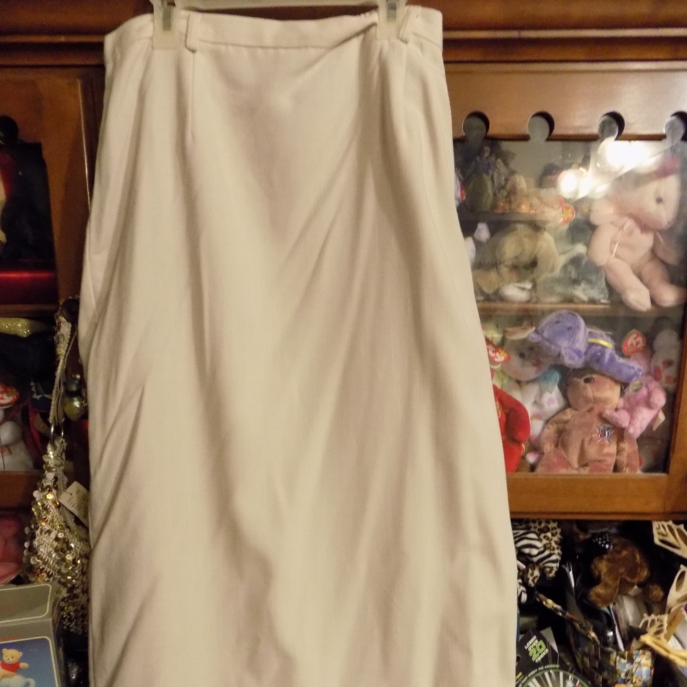 Sag Harbor Skirt new without tags